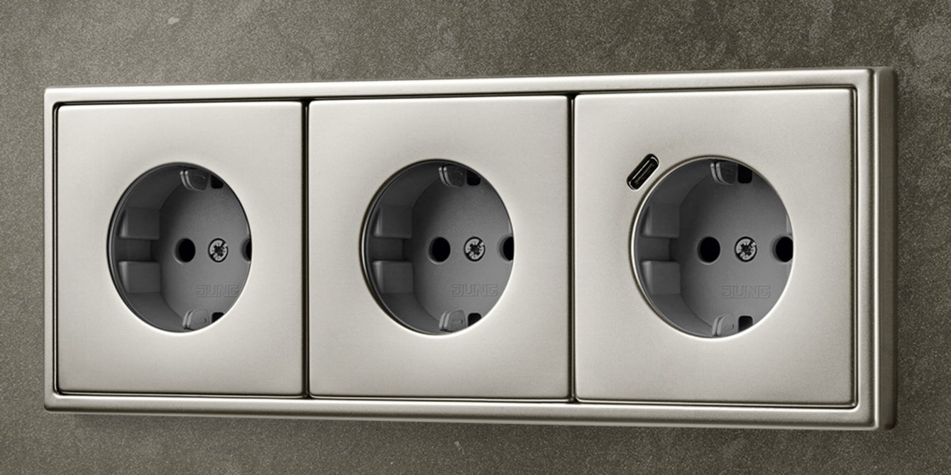 SCHUKO® Steckdosen mit USB bei UP Elektroanlagen GmbH in Frankfurt am Main