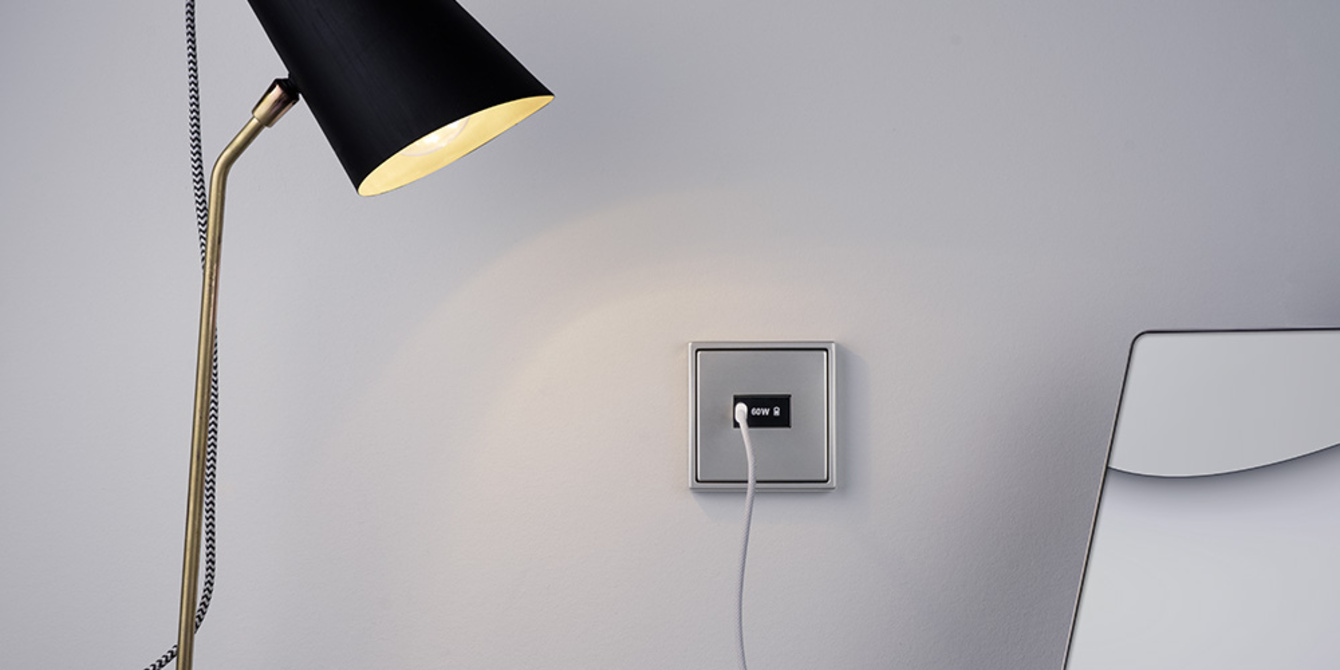 Ladegerät USB PD 60 bei UP Elektroanlagen GmbH in Frankfurt am Main