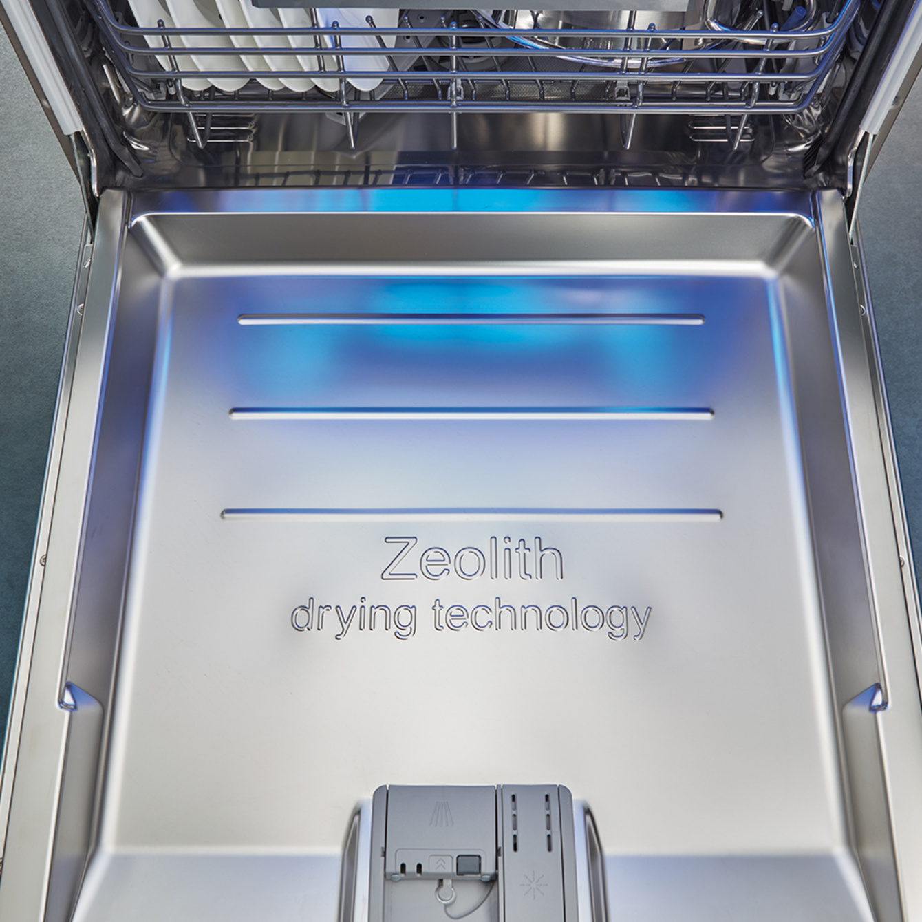 Zeolith Trocknen – Für glänzende Spülergebnisse bei UP Elektroanlagen GmbH in Frankfurt am Main