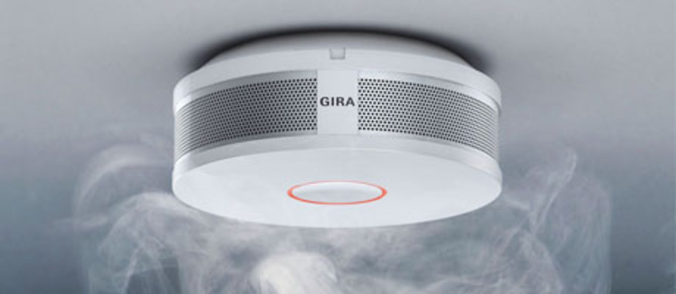 Gira Rauchwarnmelder bei UP Elektroanlagen GmbH in Frankfurt am Main